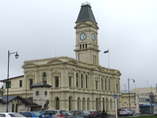 NZのオアマルの町の旧郵便局